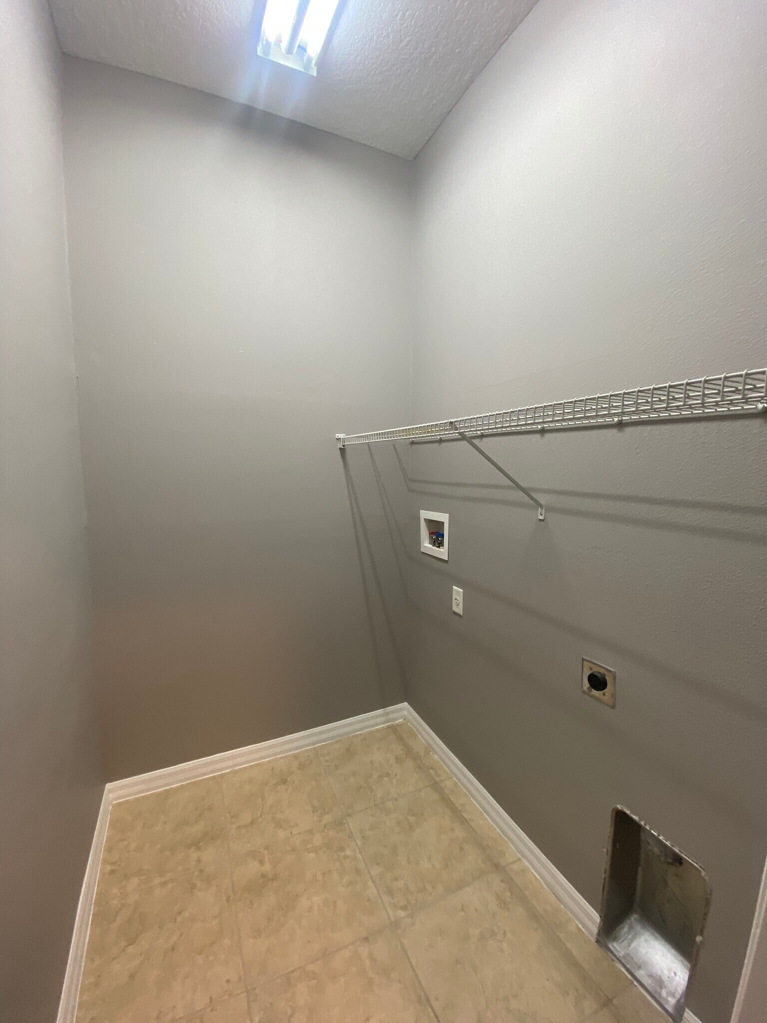 Building Photo - 7441 Arlington Grove Cir