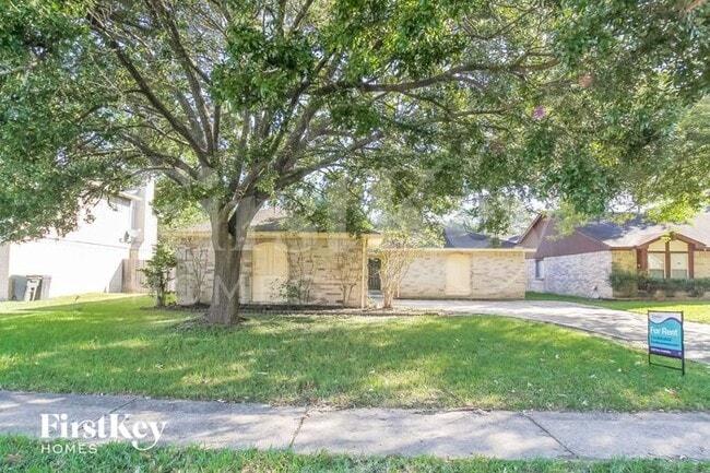 Building Photo - 18822 Pine Trace Ct