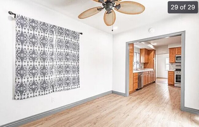 Building Photo - 10526 Downey Norwalk Rd