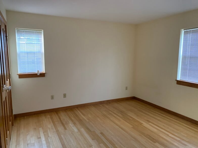 2nd Bedroom - 1 Union Ave