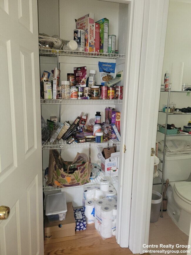 Building Photo - 10 Morgan Pl