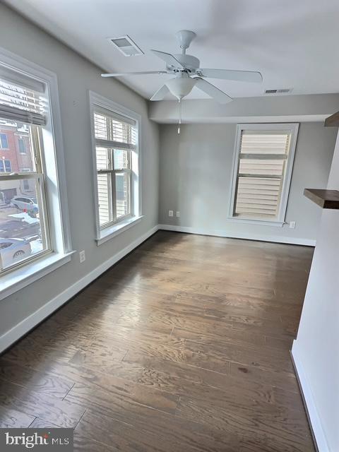 Building Photo - 2179 Half Moon Pl NE