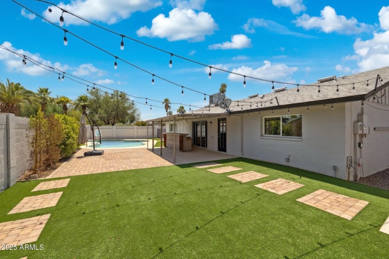 Building Photo - 4613 S Rita Ln