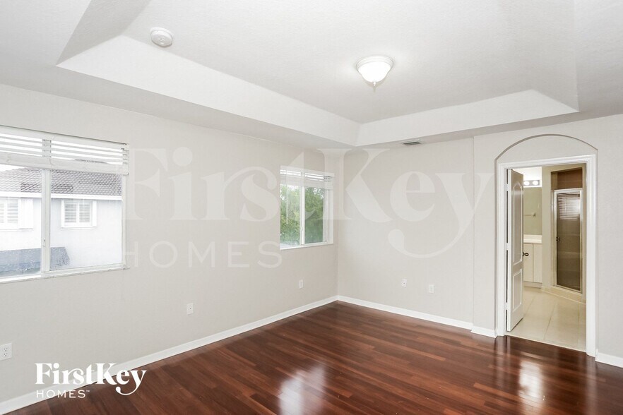 Building Photo - 10223 SW 227th Ln