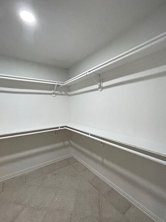 Building Photo - 1190 Bernice Ln