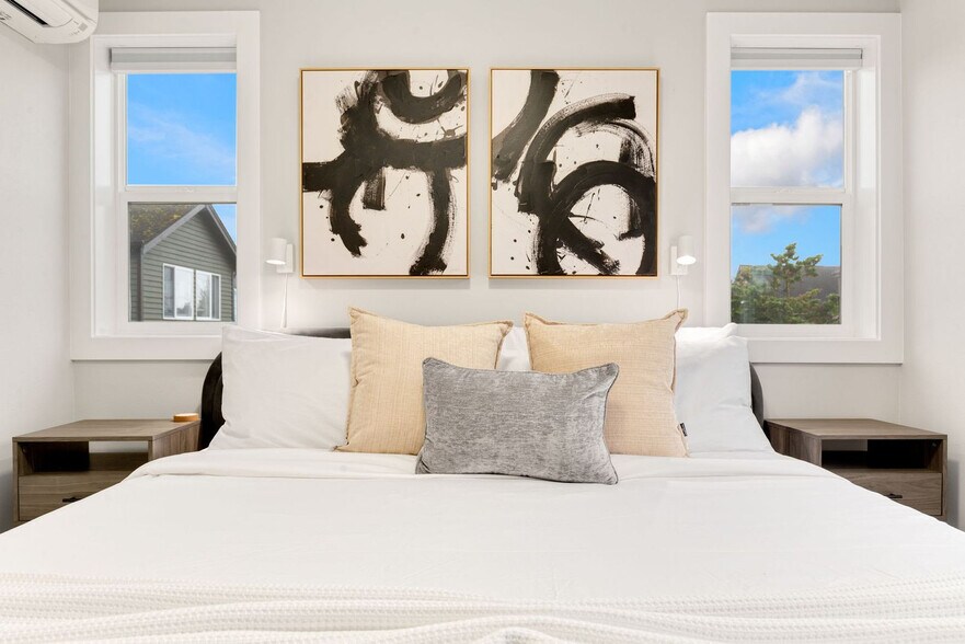 Building Photo - 7549 32nd Ave NW