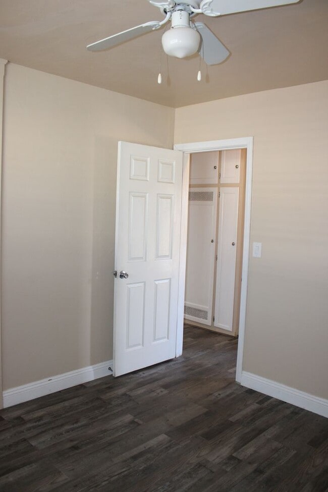 Building Photo - 1013-1013 12th St