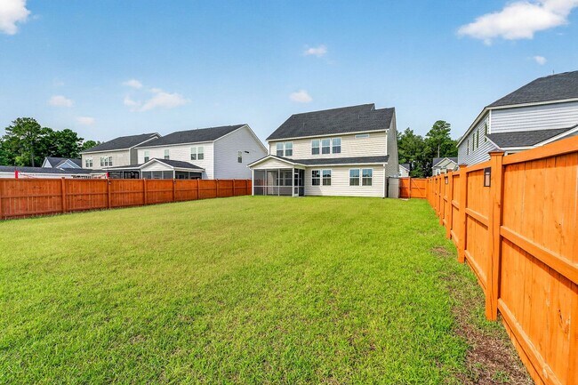 Building Photo - 204 Lake Minsi Dr
