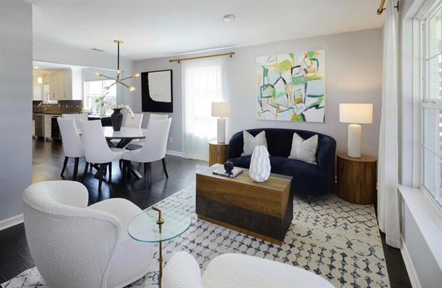 Primary Photo - 10282 Vinemont St