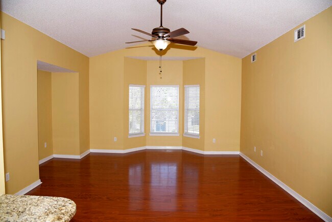 Building Photo - 1501 Partin Dr N