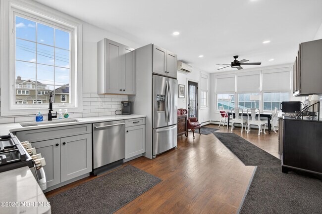 Building Photo - 20 Woodland Ave