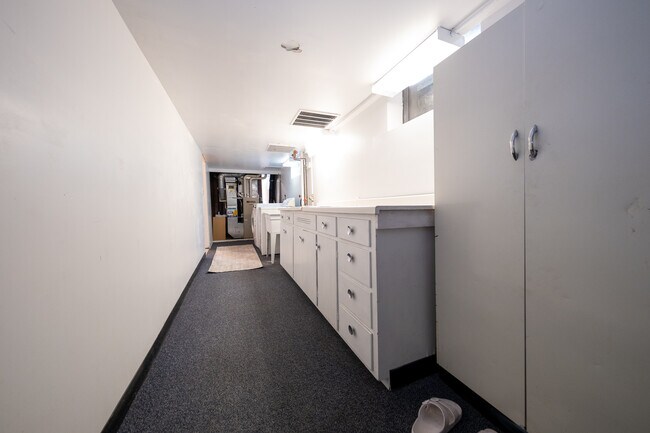 Building Photo - 4517 W 113th St