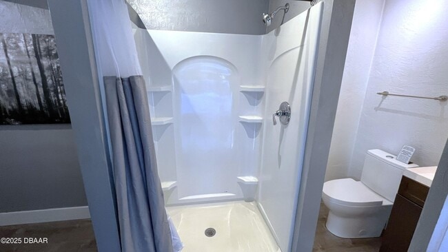 Building Photo - 236 N Keech St