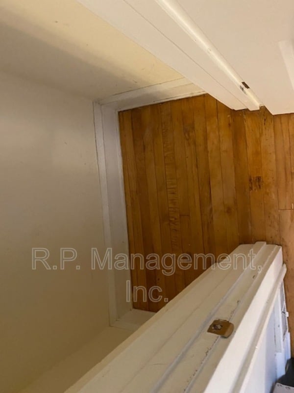 Building Photo - 3416 Girard Ave S