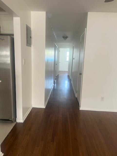 Building Photo - 105 Evergreen St