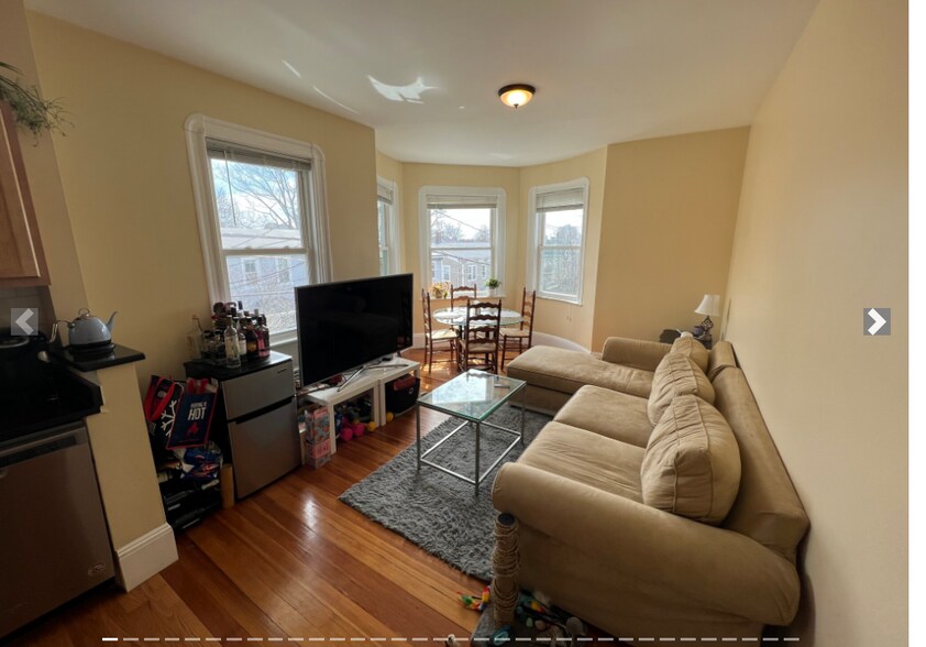 Building Photo - 48 Lowell St