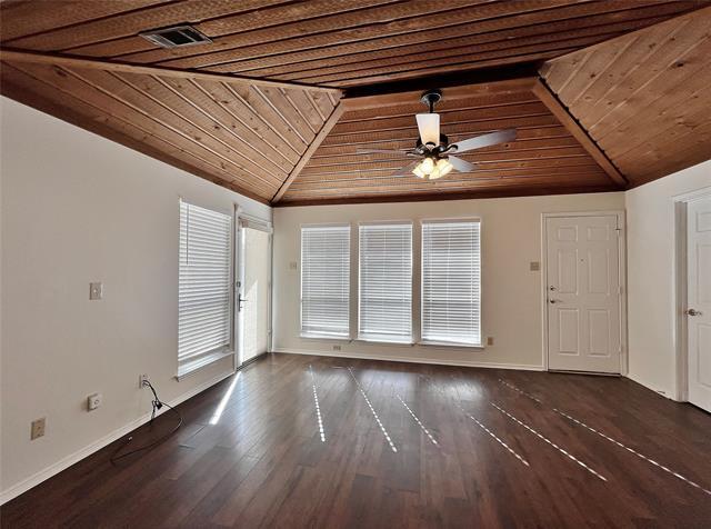 Building Photo - 906 Moore St