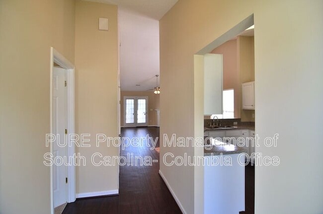 Building Photo - 112 Palm Ct