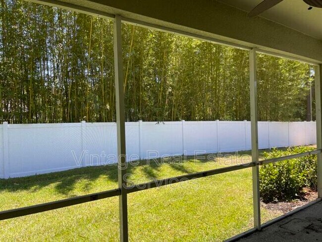 Building Photo - 7905 Silver Clover Ct
