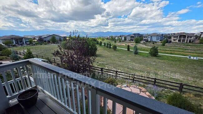 Building Photo - 10250 Hewlett's Gulch Ct