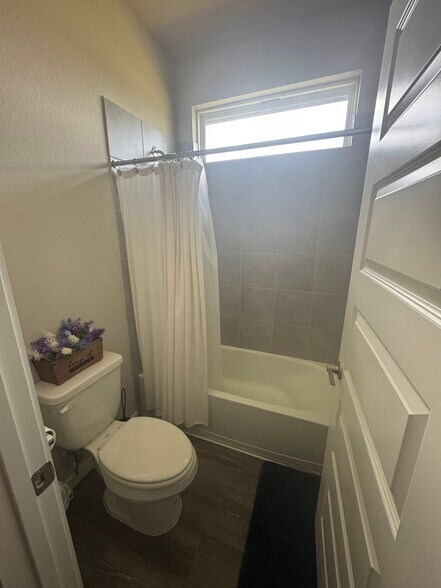 Building Photo - 3803 Ryans Rock Ct