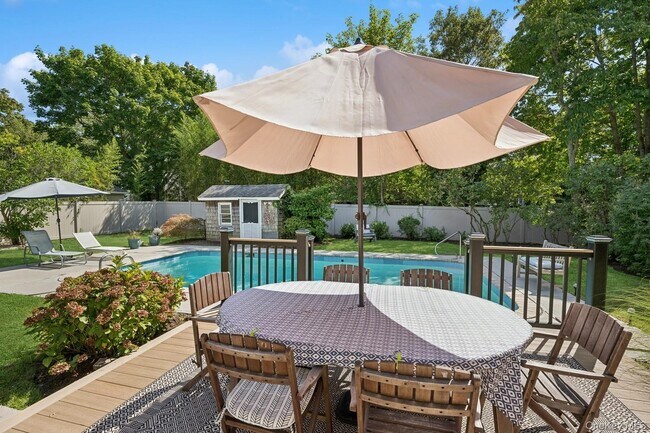 Building Photo - 7 Linda Ln