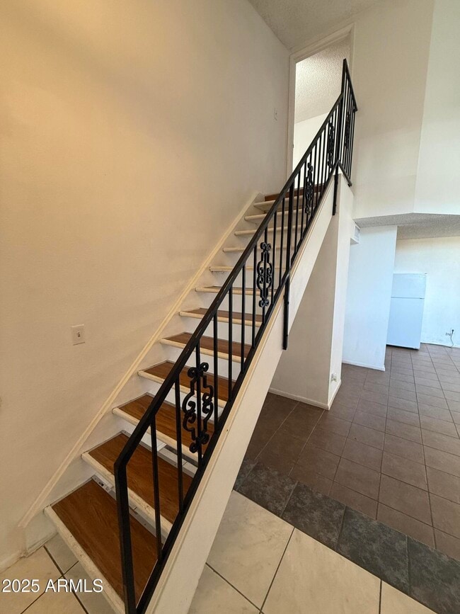 Building Photo - 3646 N 69th Ave