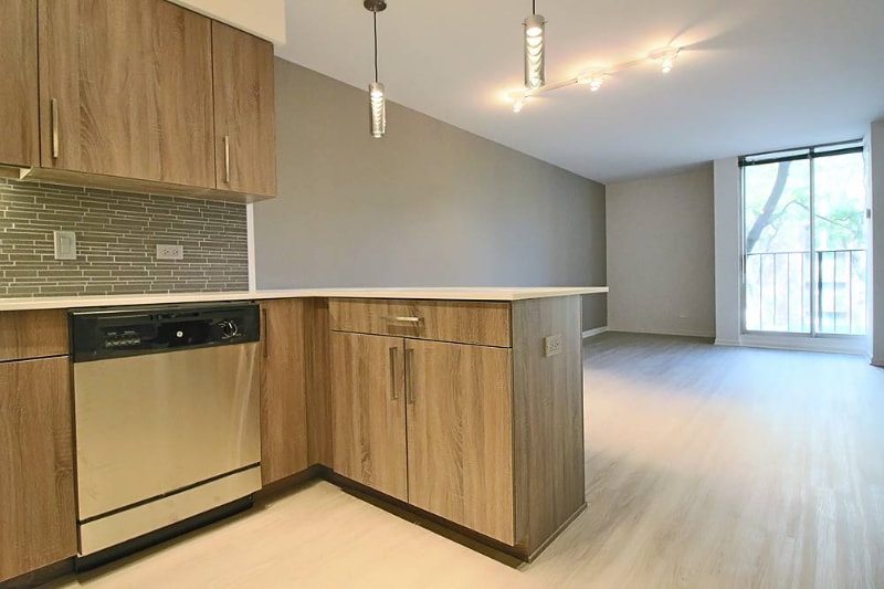 Building Photo - 907 S Ashland Ave