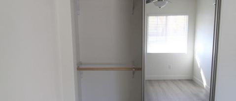 Building Photo - 745 1/2 Fine St-