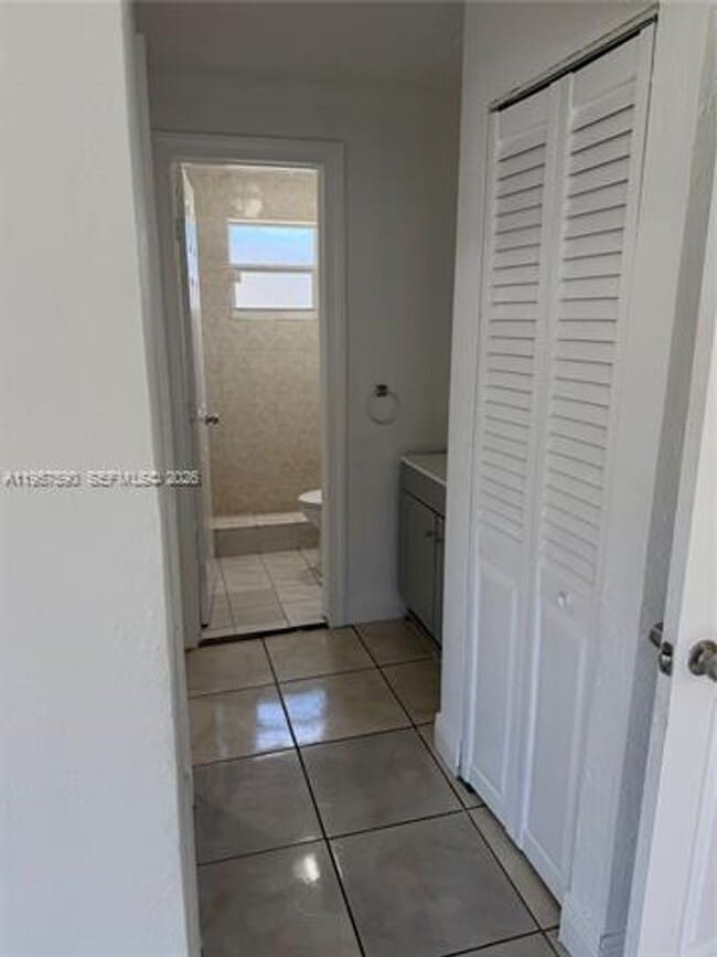 Building Photo - 2287 NW 33rd St