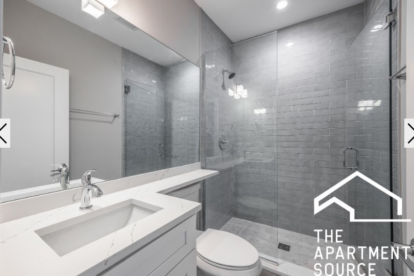 Building Photo - 3943 N Janssen Ave