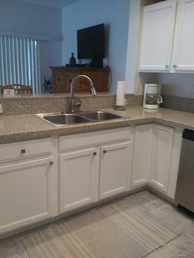Building Photo - 8033 Carnoustie Pl