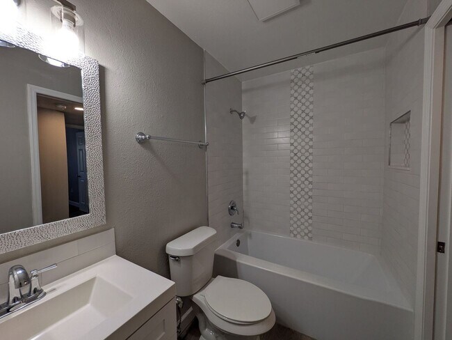 Building Photo - 2nd Floor 2/1 Condo at Carrington Park in ...