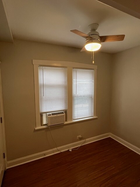 Building Photo - 132 Circle Ave