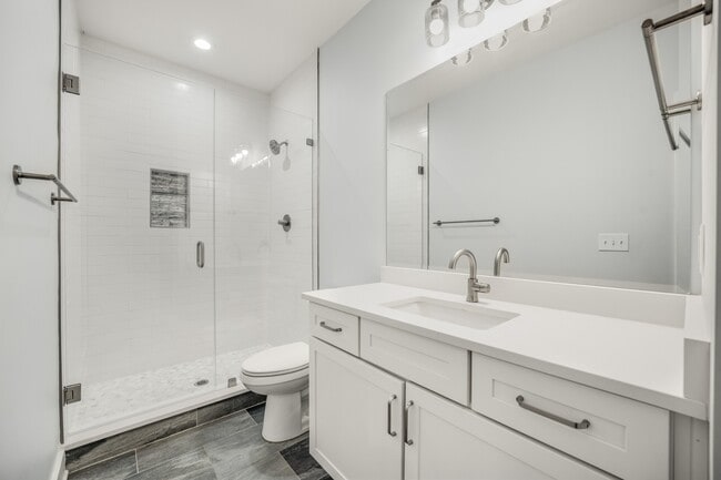 Building Photo - 1431 Meridian St