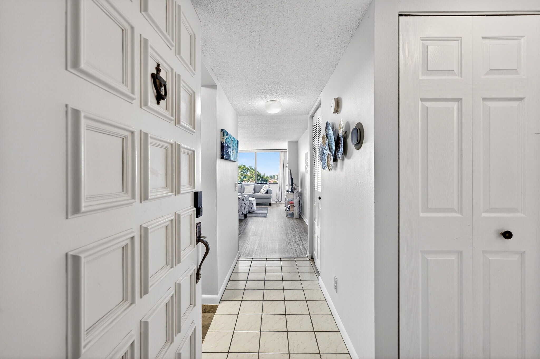 Building Photo - 6218 Palma del Mar Blvd S