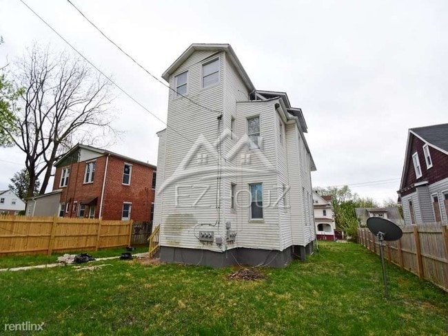 Building Photo - 3814 W Cold Spring Ln