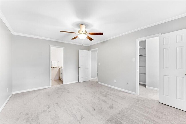 Building Photo - 1420 Old Virginia Ct SE