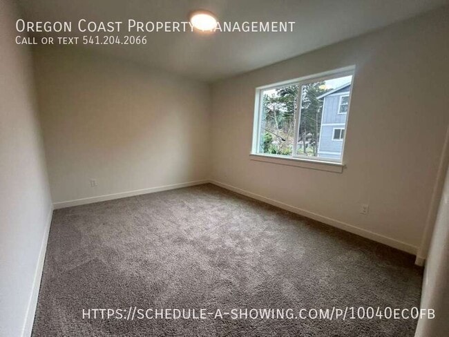 Building Photo - 15 Johnson St