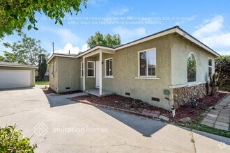 Building Photo - 11000 Vena Ave