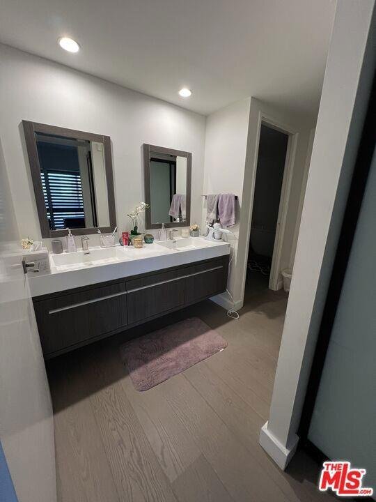 Building Photo - 10445 Wilshire Blvd