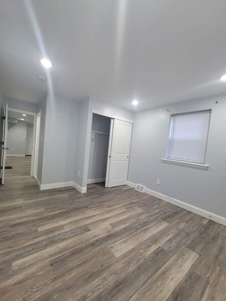 bedroom 2 - 3219 Hamilton St