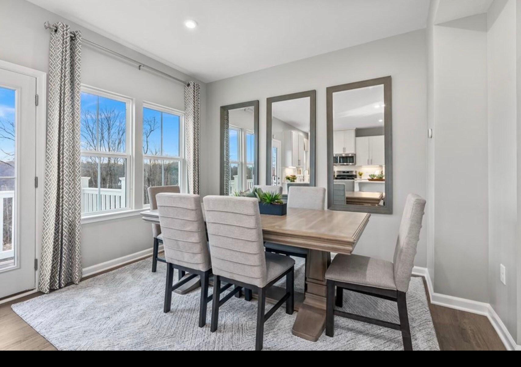 Building Photo - 107 Leah Dr