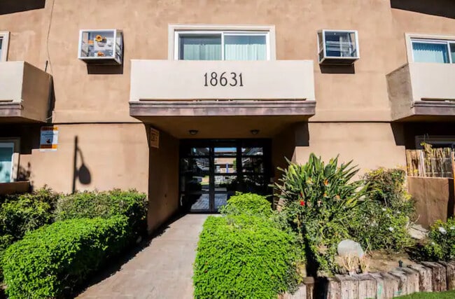 Building Photo - 18631 Burbank Blvd