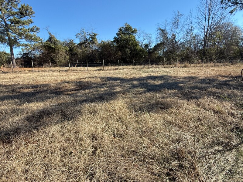 Building Photo - 85 Buttercup Dr