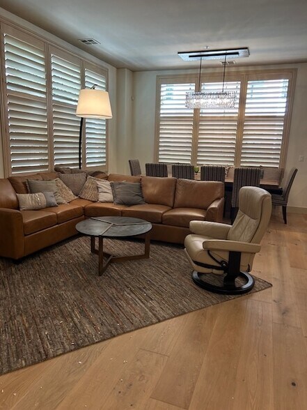 Living Room - 821 NW 11th Ave