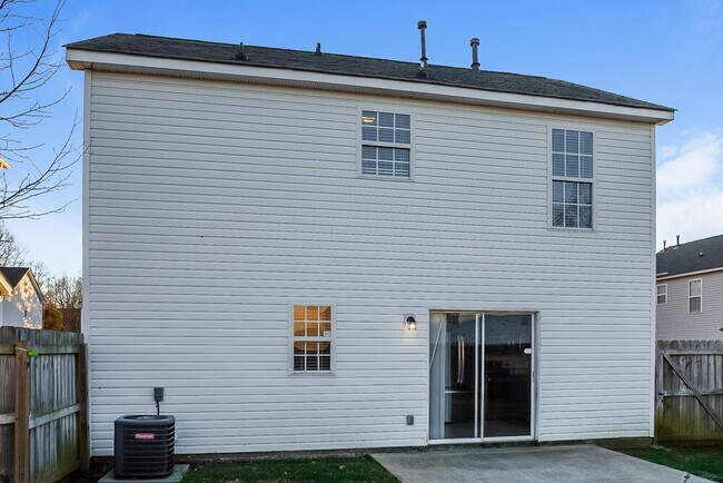 Building Photo - 2914 Pirates Pl