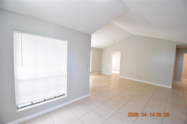 Building Photo - 8605 Mallard Reserve Dr