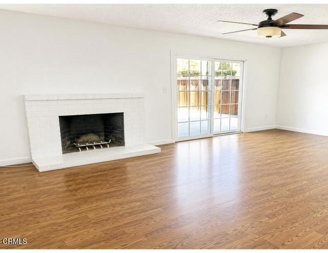 Building Photo - 14048 Trumball St