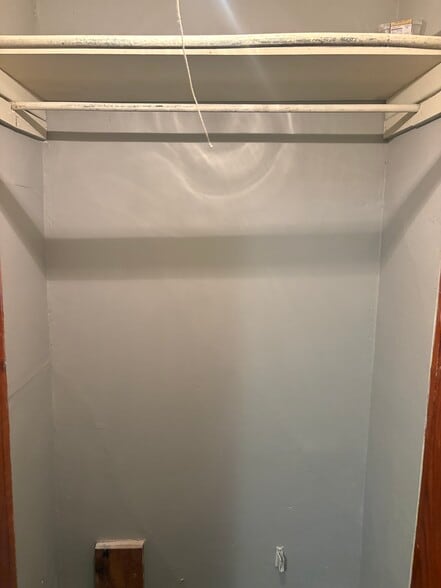 Closet in bedroom - 87 Hull St